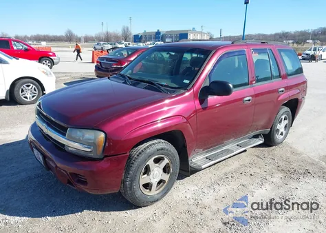 2004 Chevrolet Trailblazer Ls from USA, damaged, VIN 1GNDS13S742390823